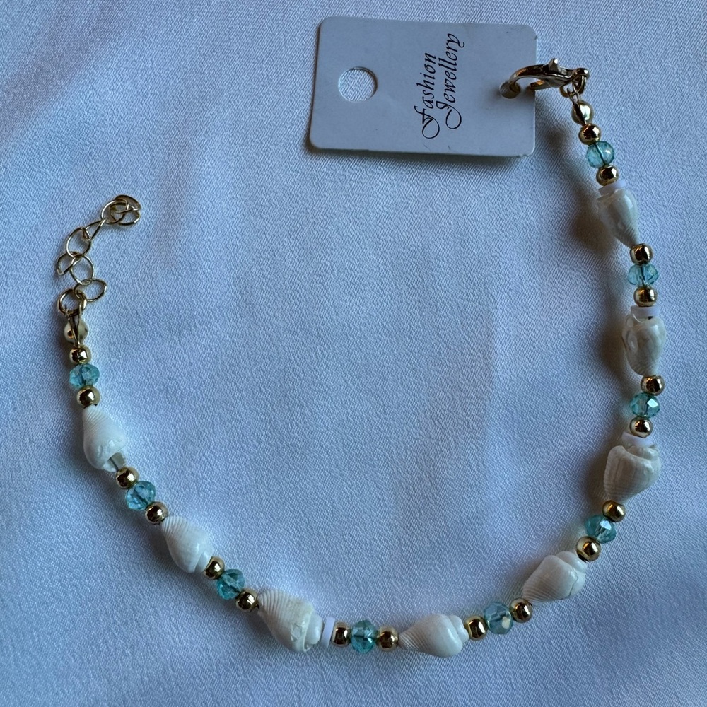 Fashion Jewelry White and Blue Beaded Bracelet